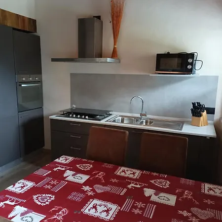 Trilocale Con Vista La Grandze Cir164 Ла-Саль