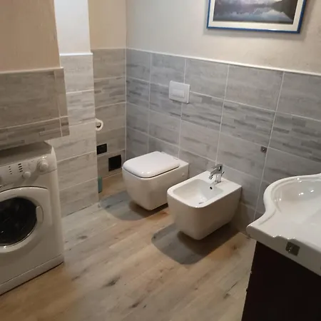 Апартаменты Trilocale Con Vista La Grandze Cir164 *