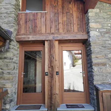 Апартаменты Trilocale Con Vista La Grandze Cir164 *