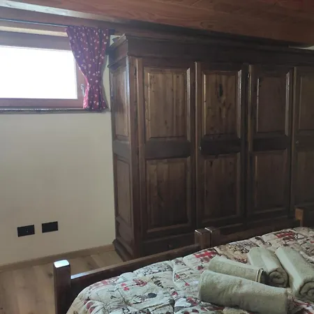 Trilocale Con Vista La Grandze Cir164